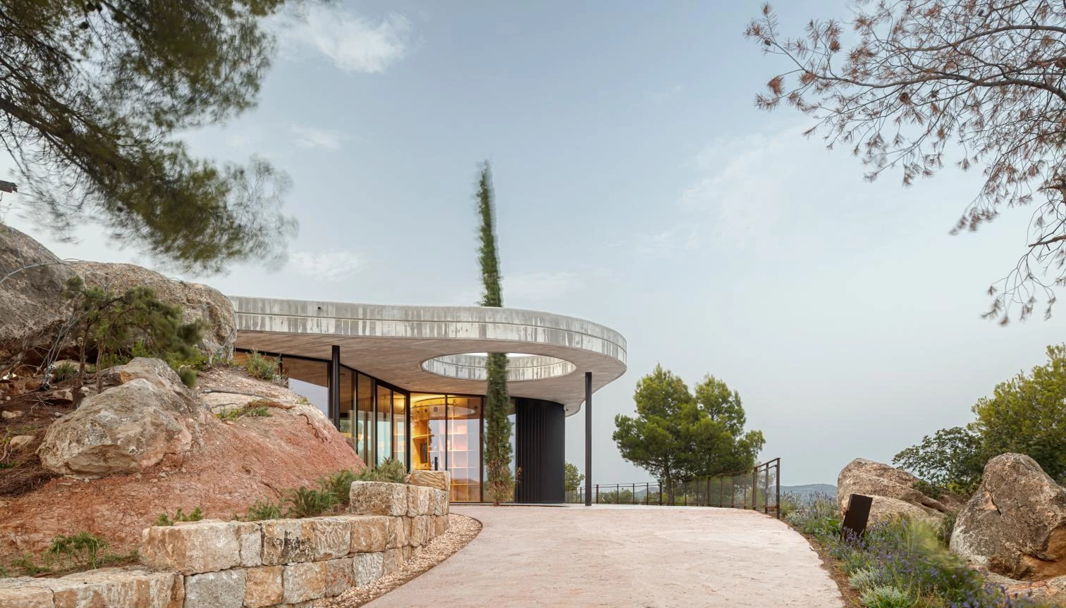 Centro de producción Cuadrat Valley de día